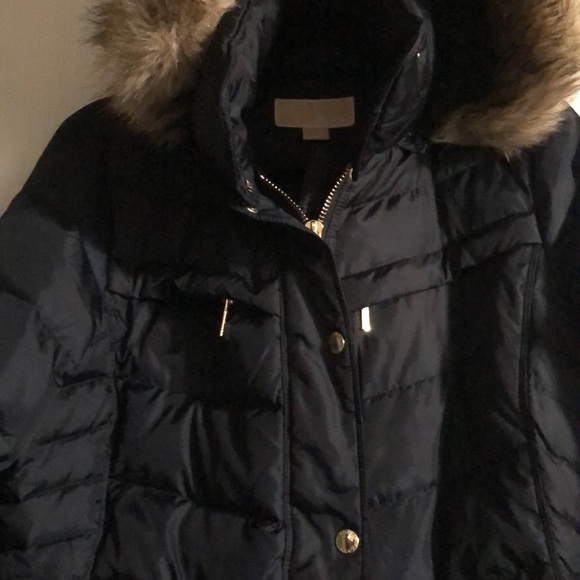 Michael Kors puffer coat - Picture 4 of 6